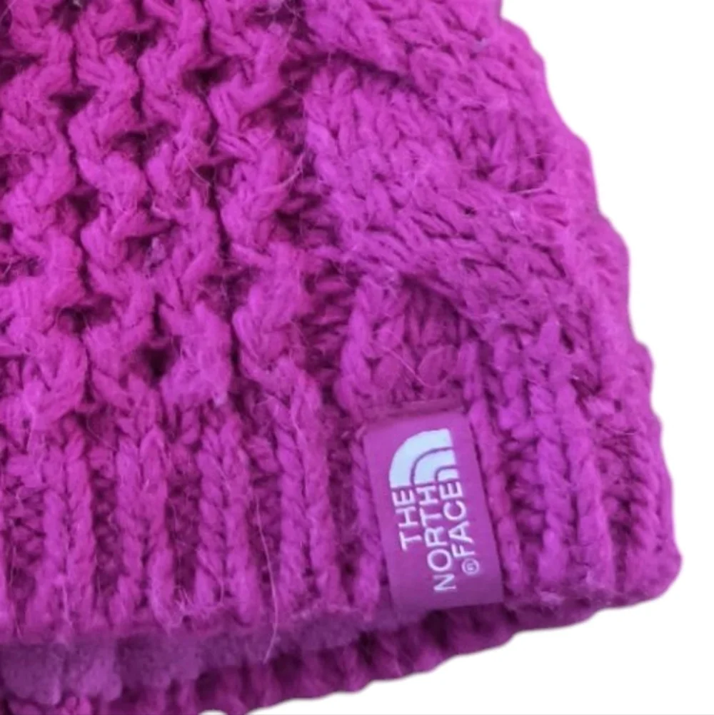 The North Face Pink Cable Knit Minna Beanie Hat Size Youth S